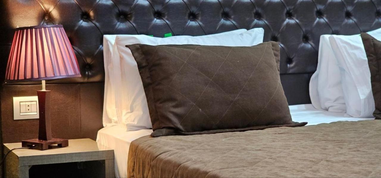 Pilot City Hotel Baku Ngoại thất bức ảnh