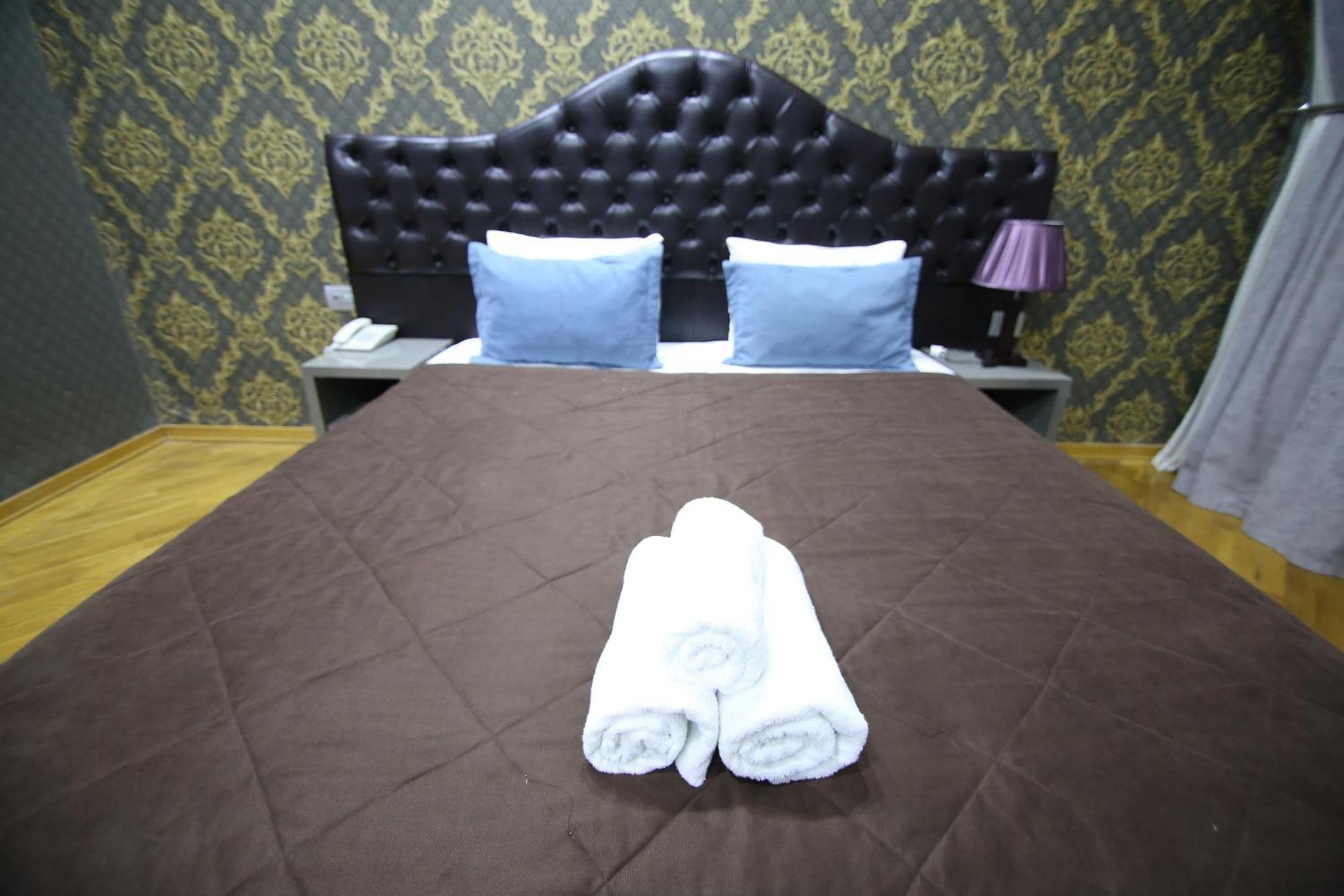 Pilot City Hotel Baku Ngoại thất bức ảnh